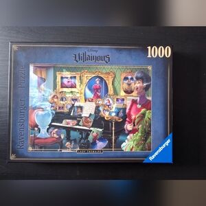 RAVENSBURGER 1000 pc Villainous Lady Tremaine puzzle